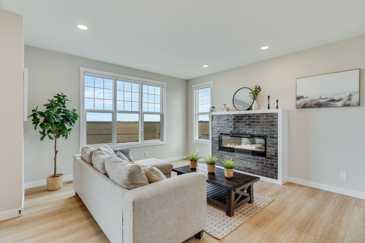 467 Kinniburgh Loop photo